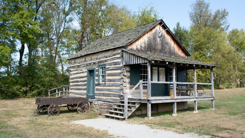 Log Cabin in Missouri