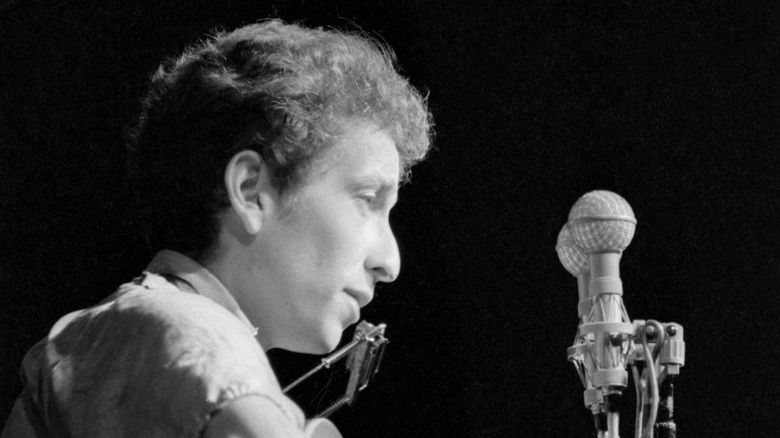 Bob Dylan microphone
