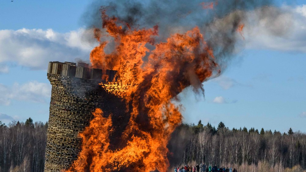 Bastille effigy