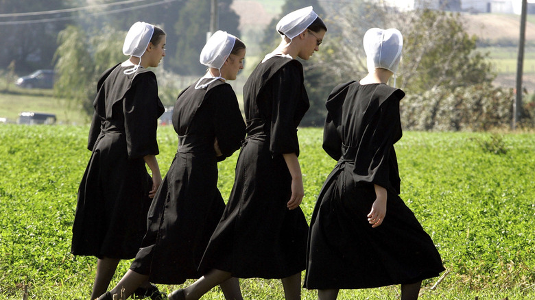Amish women walking in a group