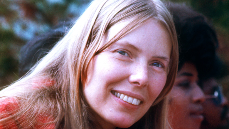 Joni Mitchell smiling, 1969