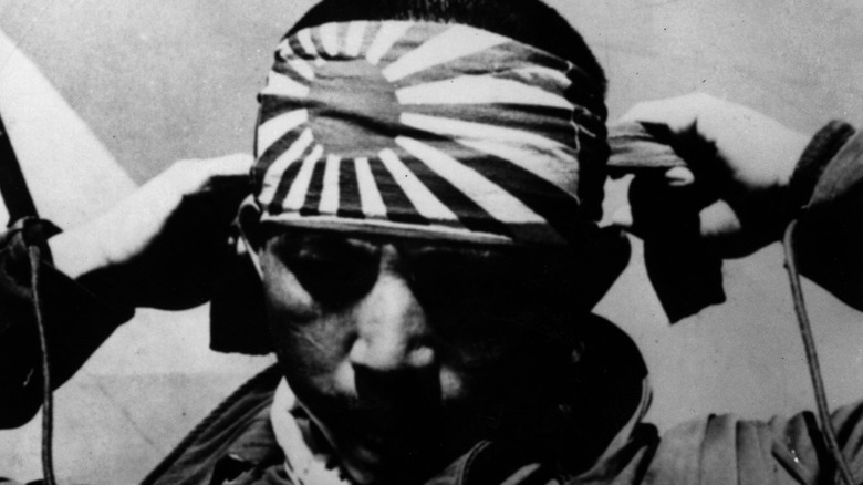 a japanese kamikaze pilot