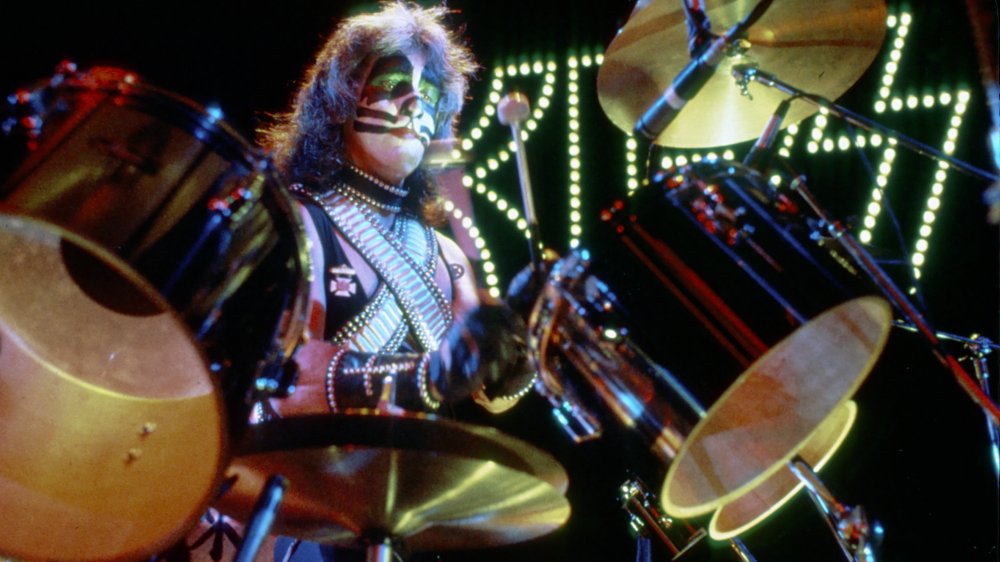 Peter Criss, 1977