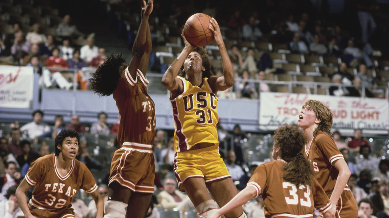 Classic women's basketball