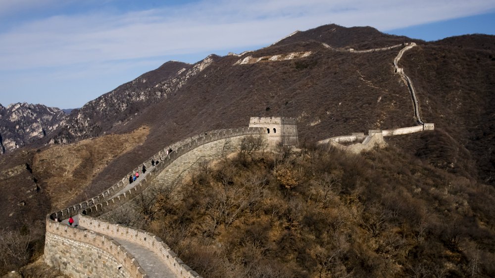 The Great Wall of China doesn't exist – History of International Relations