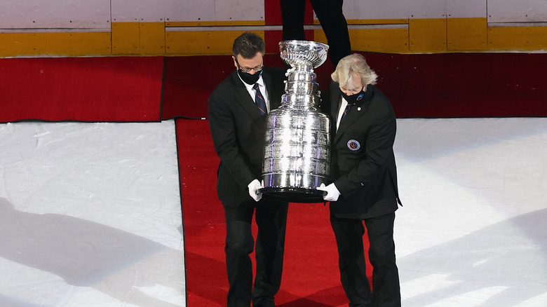 Stanley Cup being brought to center ice