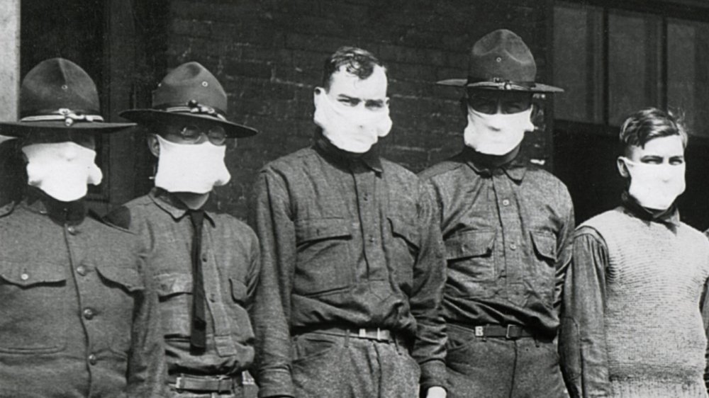 1918 flu masks