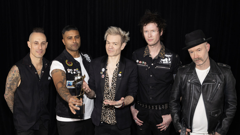 Sum 41 posing at the 2025 Juno Awards