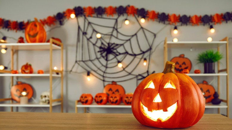 Halloween decorations jack-o'-lantern
