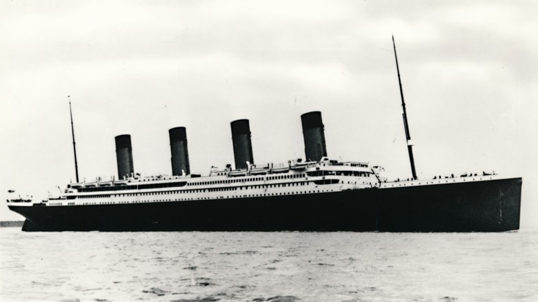 The Titanic at sea 
