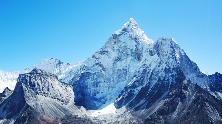 Mount Everest 