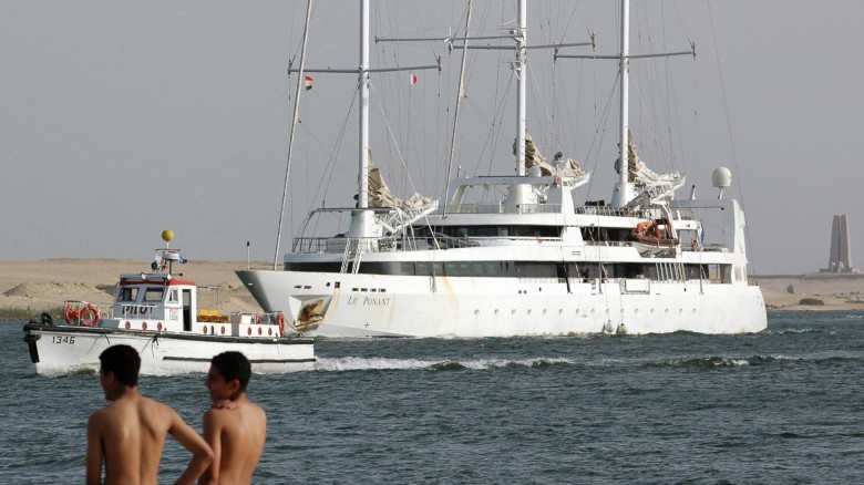 cruise ship