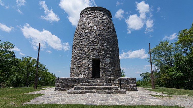 Washington Monument front view