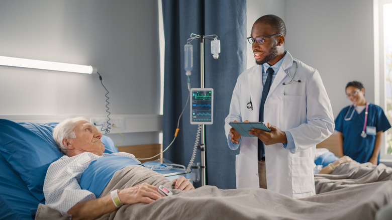 Patient in hospital with doctor