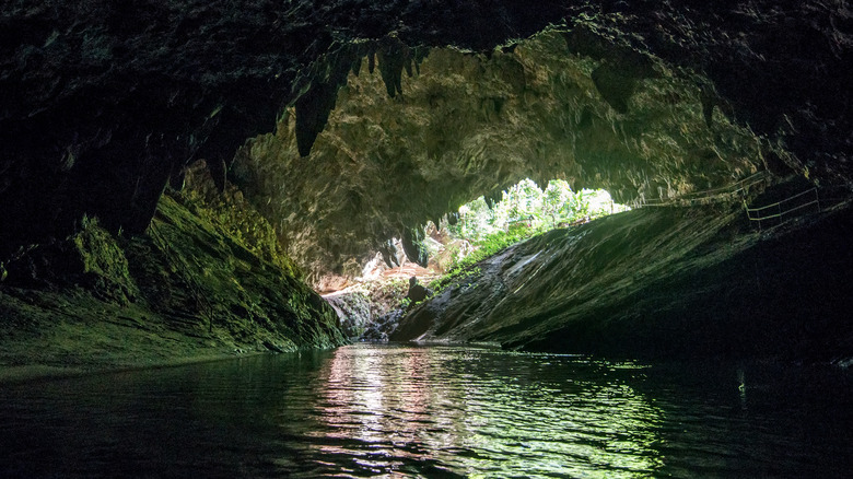 Tham Luang cave