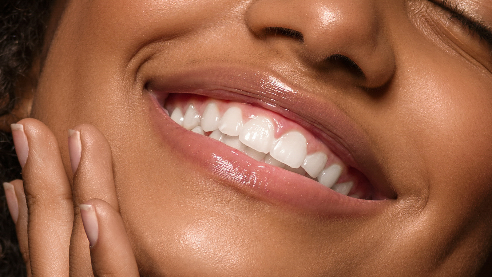 The Scientific Reason Teeth Are The Only Part Of The Body That Can't Heal  Themselves