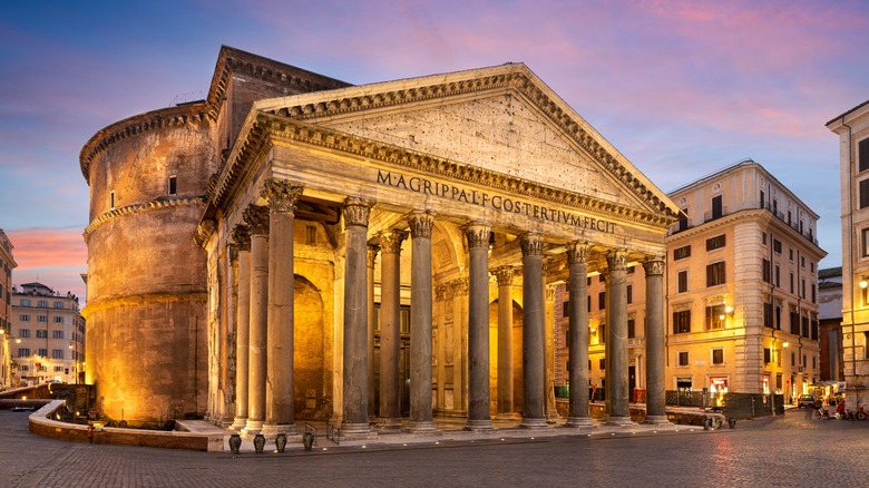 Roman Pantheon outside view