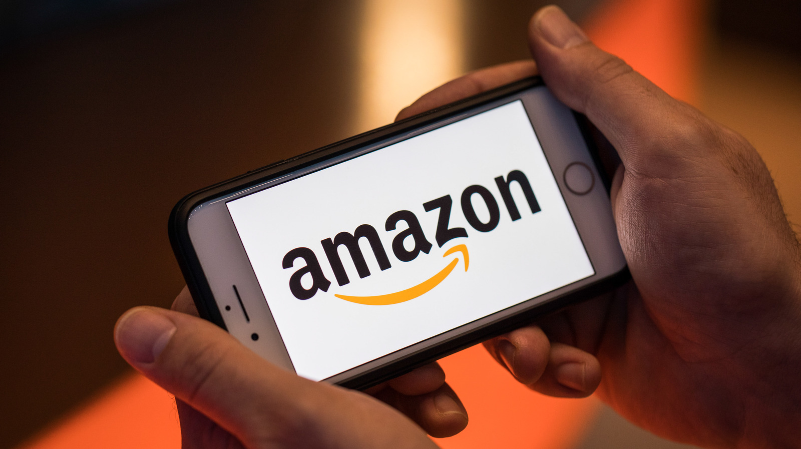 The Serial Killer Who Allegedly Left Amazon Reviews For His Weapons