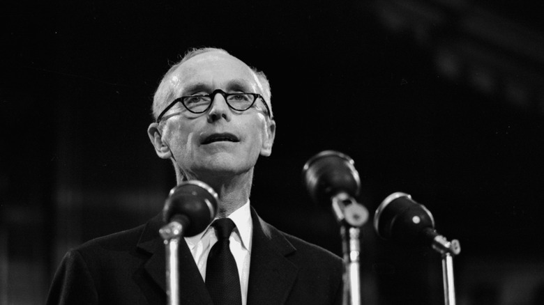 Sir Alec Douglas-Home giving a speech