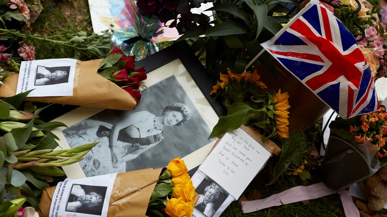 tributes to Queen Elizabeth II