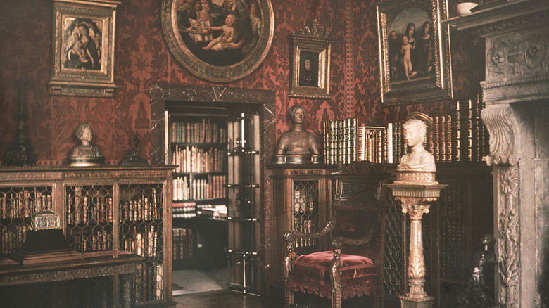 Interior of old fashioned library books