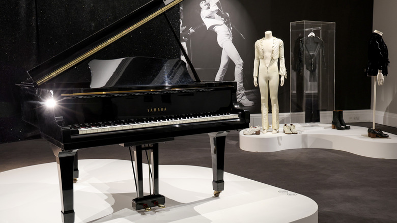 Freddie Mercury Yamaha G2 piano