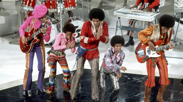 Jackson 5 performing on TV in 1971