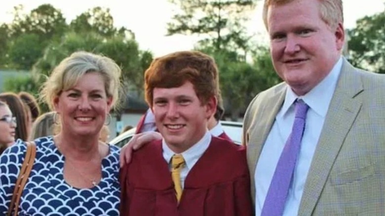 Alex, Maggie, and Paul Murdaugh smiling