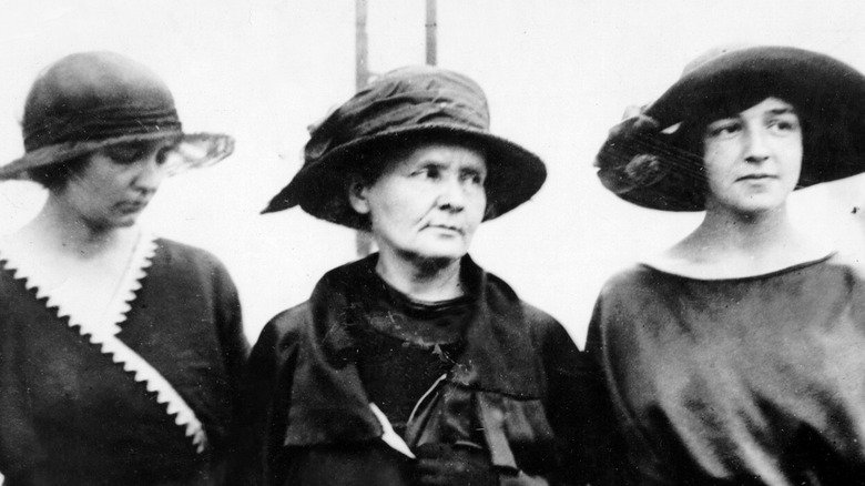 Marie Curie with her daughters