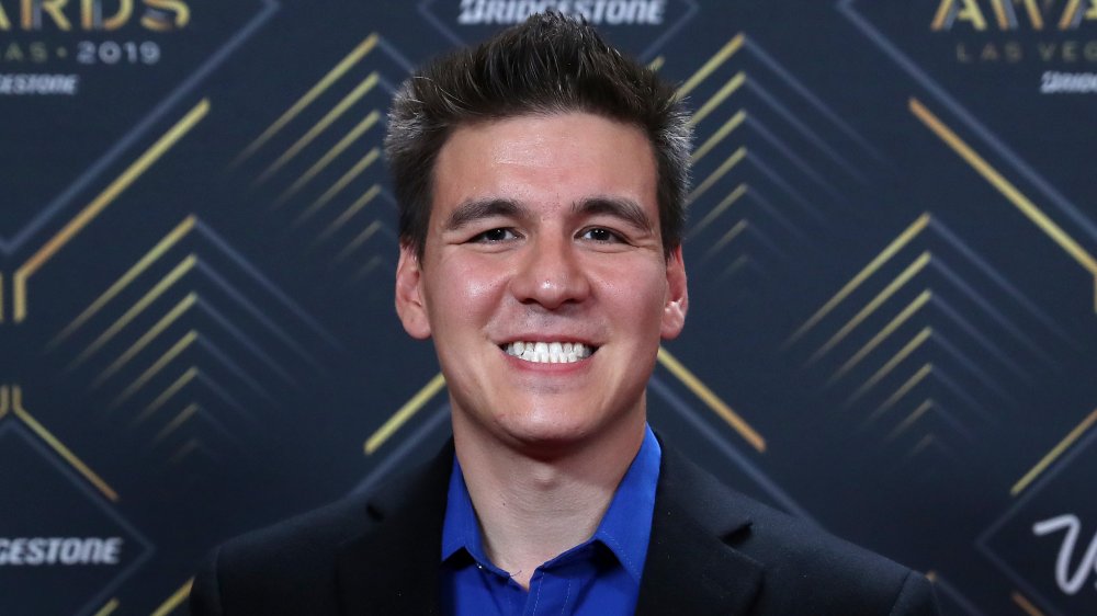 A photograph of Jeopardy! champion James Holzhauer.