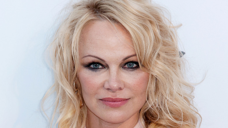 Pamela Anderson in eyeliner