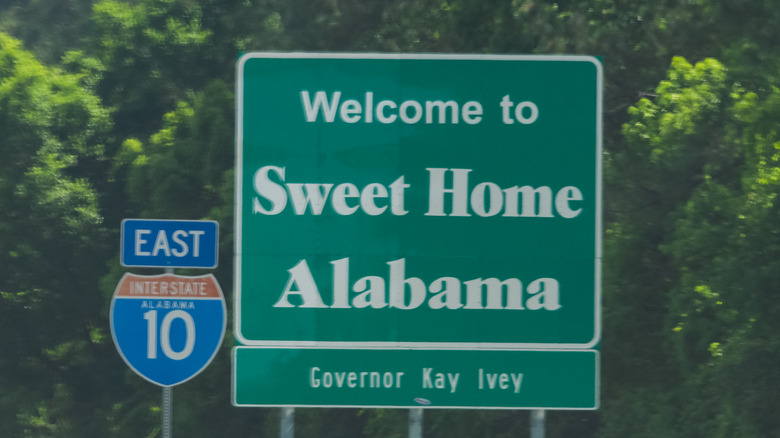 'Sweet Home Alabama' marks a street sign