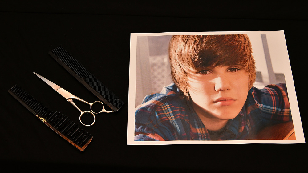 Auctioned items from Bieber's 'One Less Lonely Girl' video