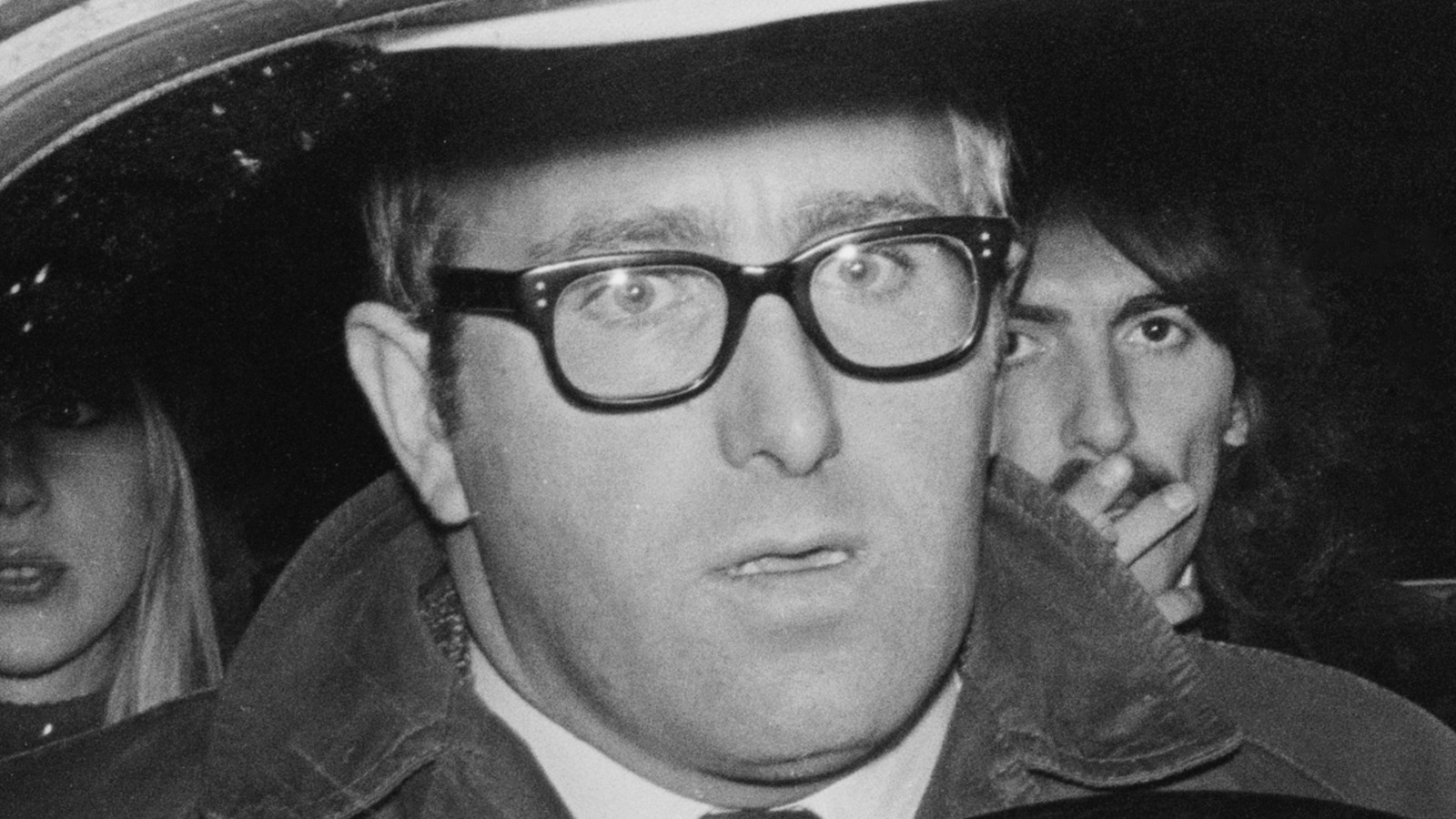 The Tragic 1976 Death Of The Beatles' Road Manager Mal Evans Celeb 99