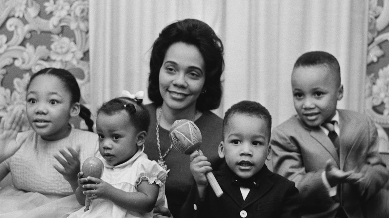 Yolanda King with her kids