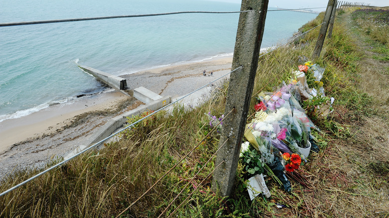 Arthur Cave death site memorial