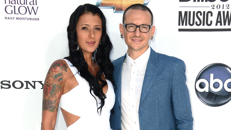 Talinda and Chester Bennington at event