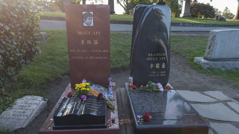 Buce and Brandon Lee headstones