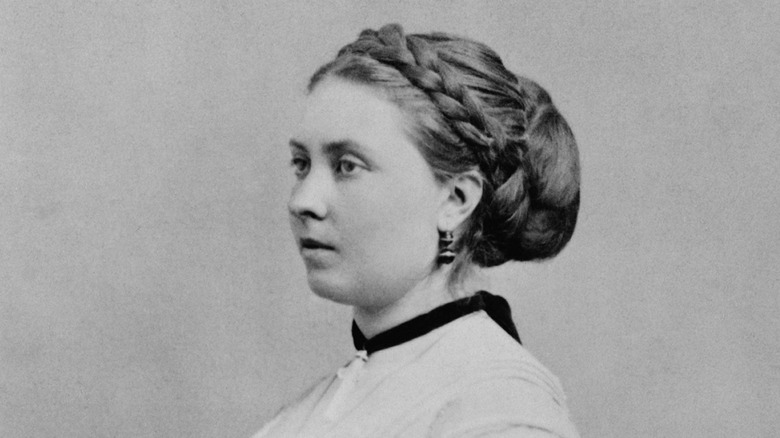Side on portrait of Victoria, Princess Royal 