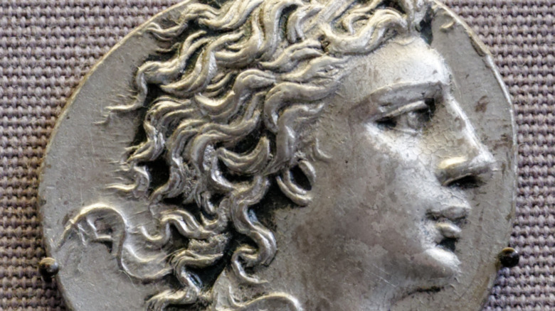 Coin of Mithridates showing face side