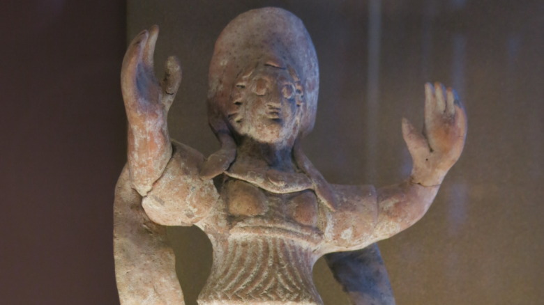 stone statue of Mithridates' Father