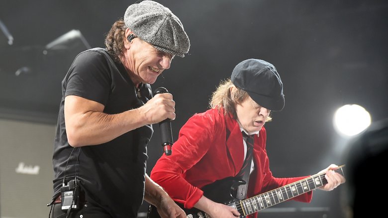 ac dc angus young brian johnson