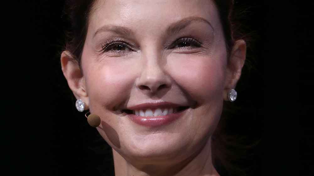 Actor Ashley Judd smiling 