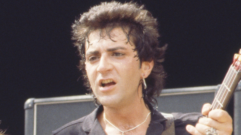 Alec John Such on stage with Bon Jovi in 1984