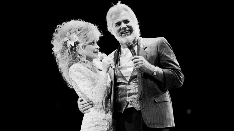 Dolly Parton performing with Kenny Rogers