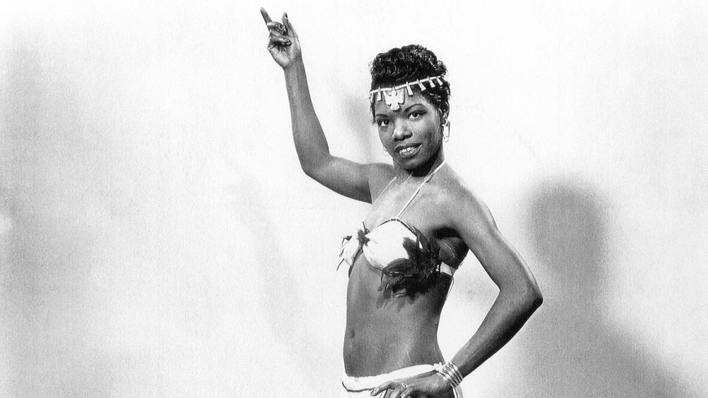 Maya Angelou dancing