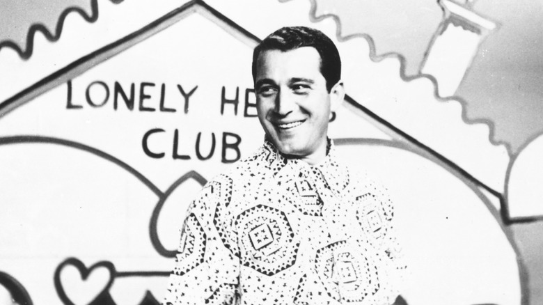 Perry Como smiling and looking to the side