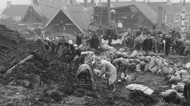 Rescue workers at the scene of Aberfan disaster