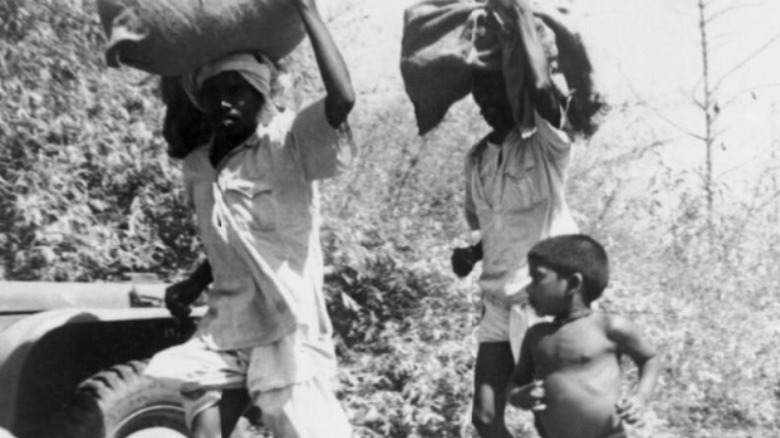 Refugees from Myanmar 1942
