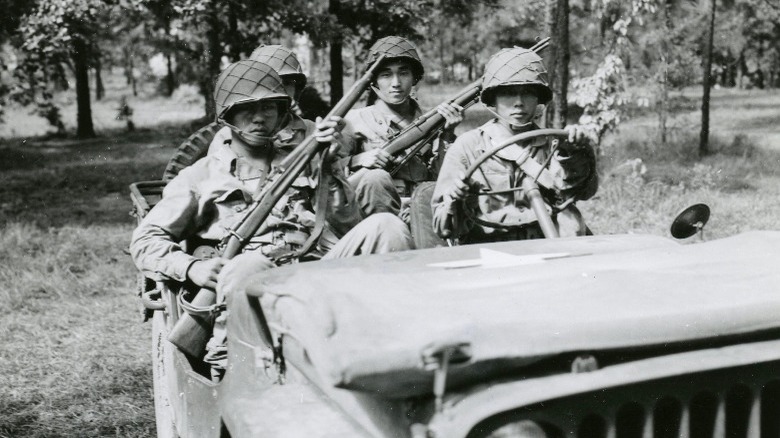 442nd soldiers in France with rifles